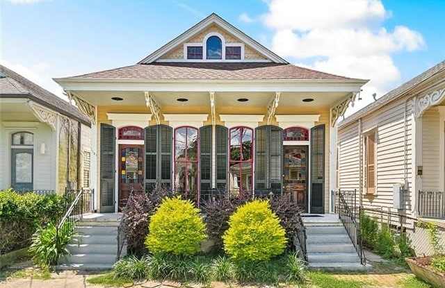 1121 N WHITE Street - 1121 North White Street, New Orleans, LA 70119