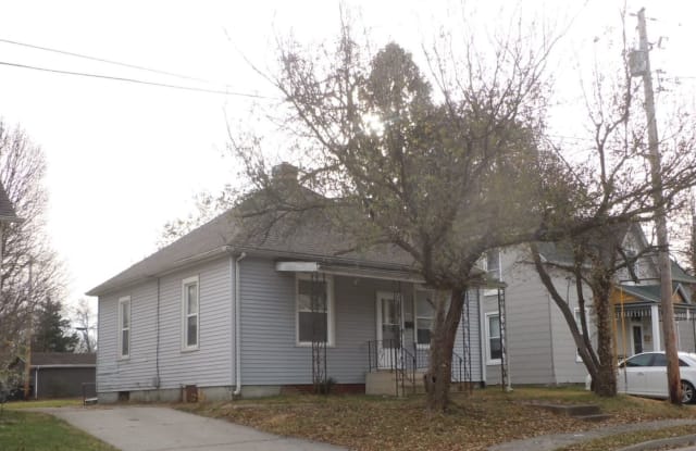 440 Spring Ave - 440 Spring Avenue, Collinsville, IL 62234