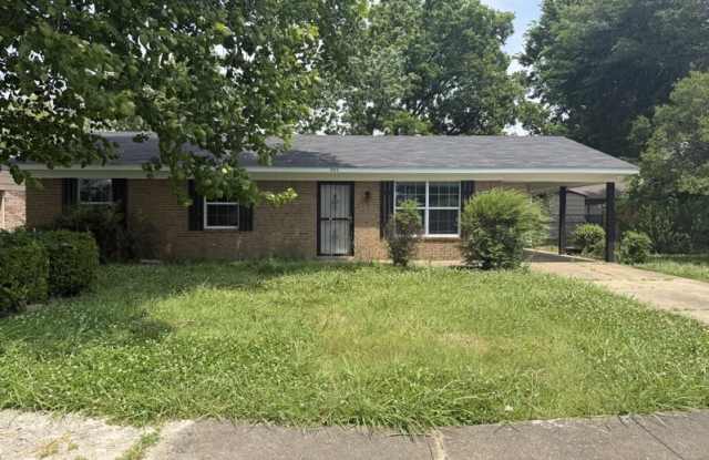 905 Maple Drive photos photos