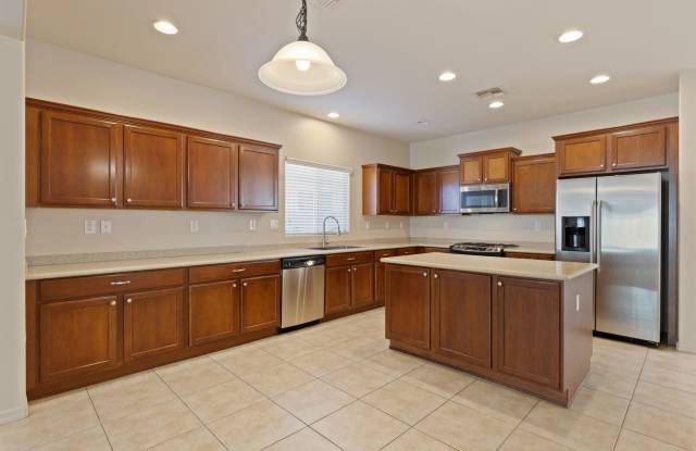 Gorgeous 4 Bedroom Home in Phoenix! photos photos