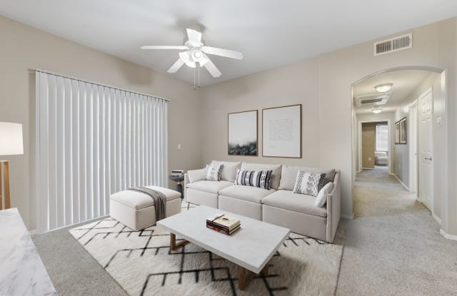 Park Central Apartments Gallery 4