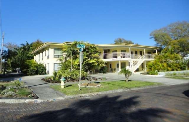 145 10TH AVENUE N - 145 10th Avenue North, St. Petersburg, FL 33701