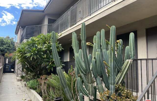 1247 N Virgil Ave - 1247 North Virgil Avenue, Los Angeles, CA 90029