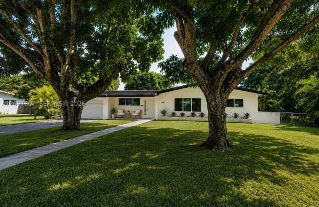 8265 SW 149th Dr Gallery 1
