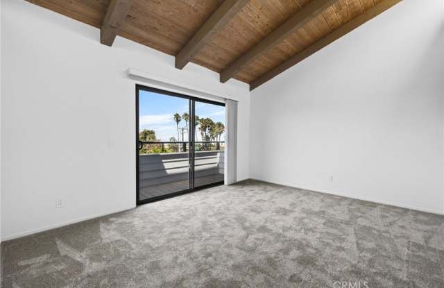 414 Calle Miramar Gallery 2