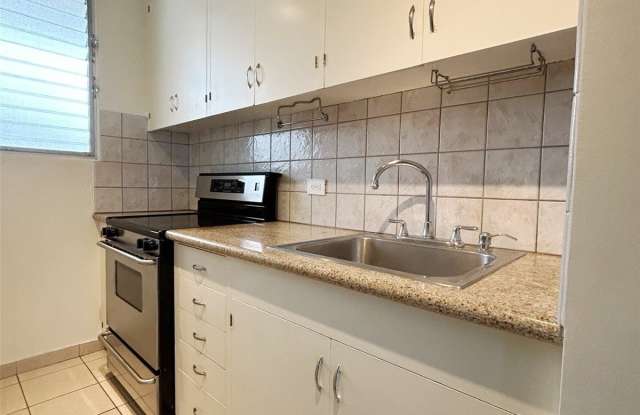 1543 Makiki Street unit: 605 Gallery 3