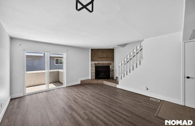 Charming 2BR Townhome in Aurora photos photos Charming 2BR Townhome in Aurora photos photos