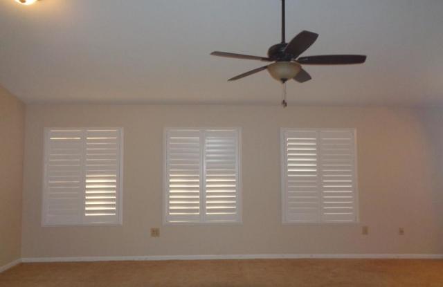 21215 N 123rd Drive Gallery 4