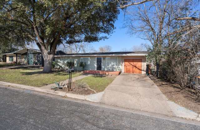 4900 Eastdale Drive, Austin, TX 78731 Gallery 3