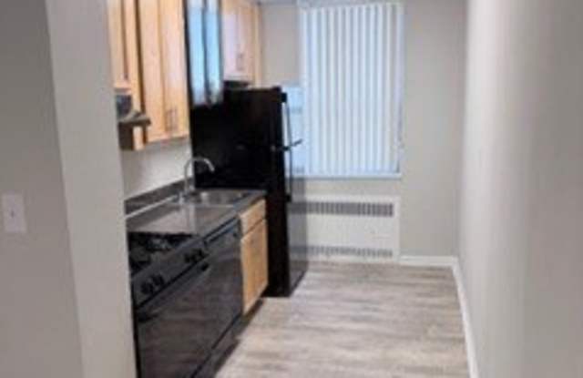 Steward Tower Apartments Gallery 4