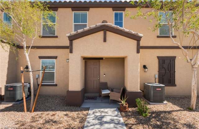 5230 Steep Cliffs Avenue Gallery 1