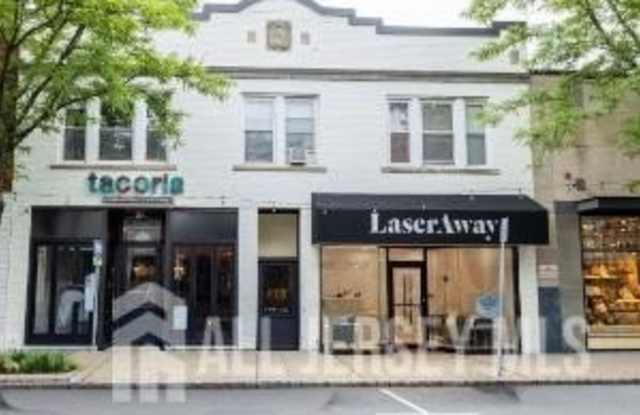 353 Springfield Avenue Gallery 1