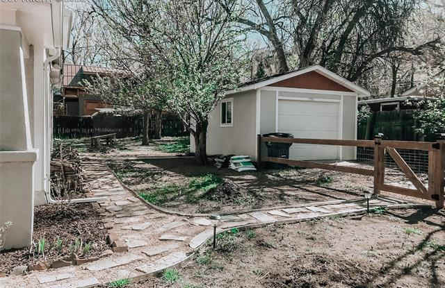 2722 W Pikes Peak Avenue Gallery 3