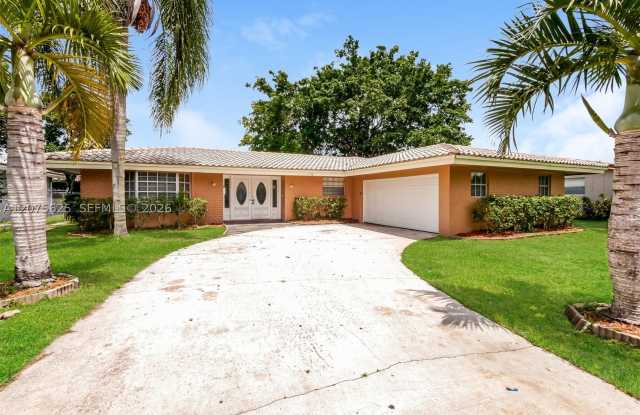 7518 NW 42nd Dr Gallery 1