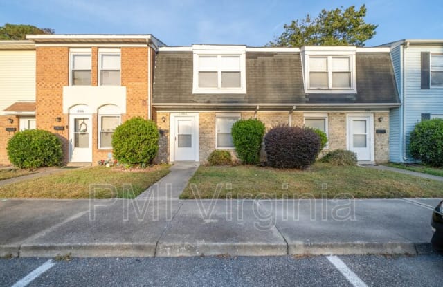 1568 Darren Cir - 1568 Darren Circle, Portsmouth, VA 23701