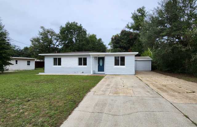 606 Chaseville St Pensacola, FL 32507: MOVE-IN SPECIAL: HALF OFF YOUR FIRST FULL MONTH’S RENT! photos photos 606 Chaseville St Pensacola, FL 32507: MOVE-IN SPECIAL: HALF OFF YOUR FIRST FULL MONTH’S RENT! photos photos