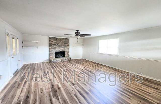 1512 Atwick Drive Gallery 3