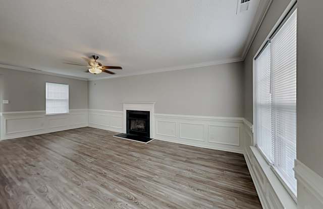 5800 Crosswinds Court Gallery 3