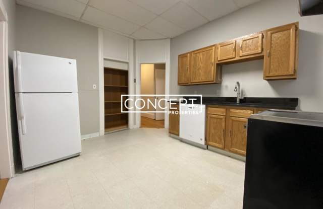 12 Pleasant St. photos photos