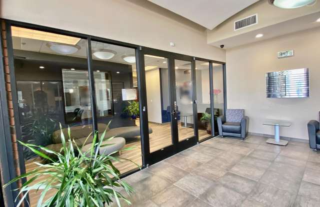 4530 E SHEA Boulevard Gallery 2