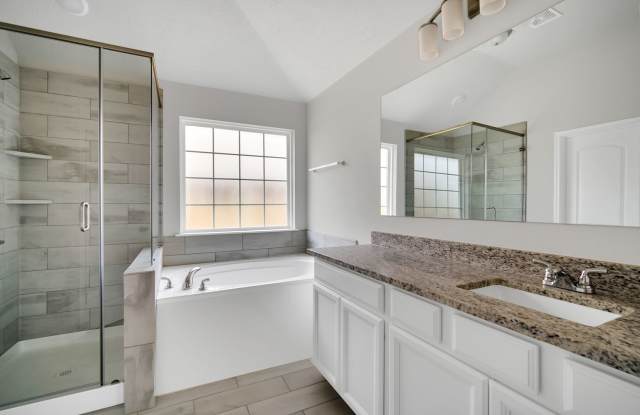 Newer construction home w/ great floorplan. Gallery 3