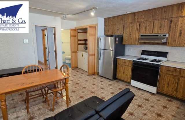 172 Webster Gallery 2