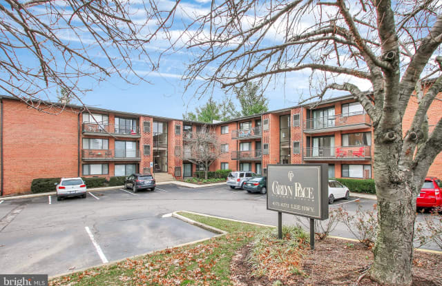 4373 LEE HIGHWAY - 4373 Lee Hwy, Arlington, VA 22207