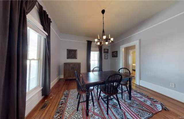 1200 Clement Avenue Gallery 4