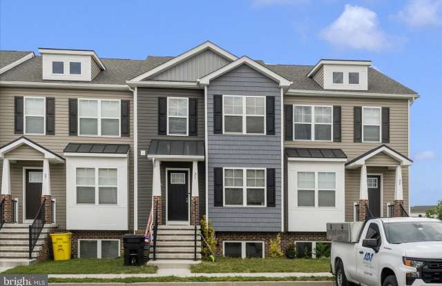 31 MOSES Drive photos photos