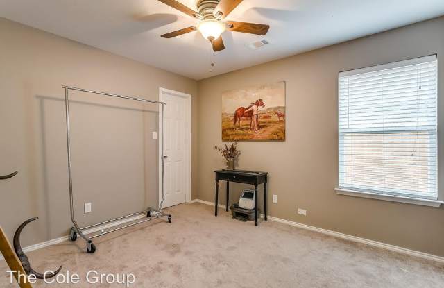 5412 Creek Hill Ln Gallery 4