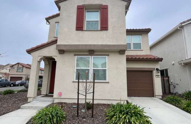 Modern 2466 Buzz Aldrin Way - 2466 Buzz Aldrin Way, Sacramento, CA 95834