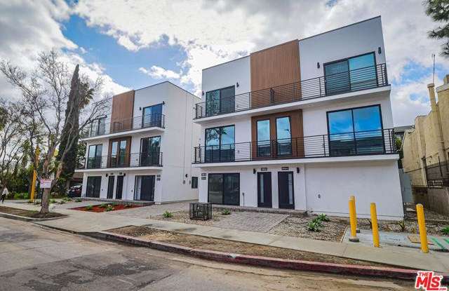 11814 Gilmore Street photos photos