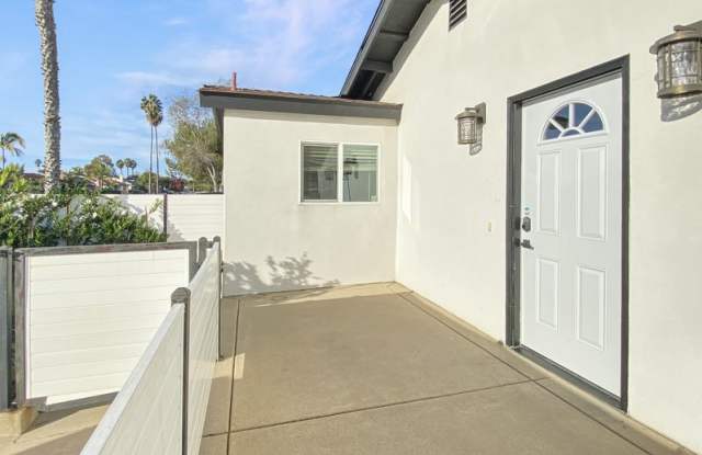 3013 Vancouver Avenue - 1 photos photos