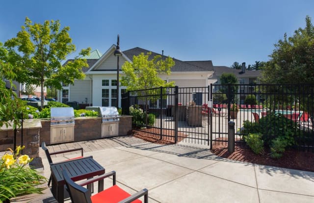 Edgewood Apartments Gallery 2