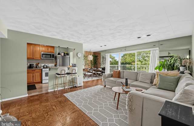 2636 WAGON Drive Gallery 4