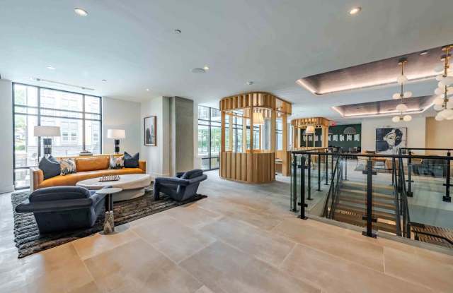 900 Willow Gallery 3