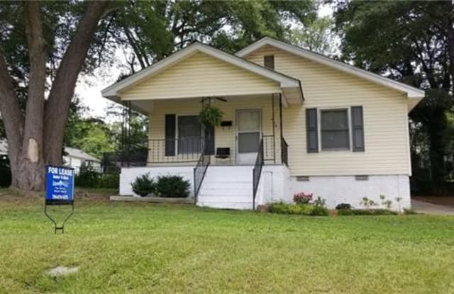606 E 4th Avenue - 606 East 4th Avenue, Gastonia, NC 28054