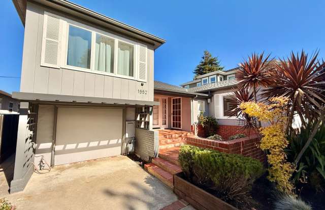 Beautifully Renovated Single-Family Home in Burlingame Village! - 1552 Meadow Lane, Burlingame, CA 94010