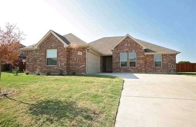 106 Anthony Lane - 106 Anthony Lane, Red Oak, TX 75154