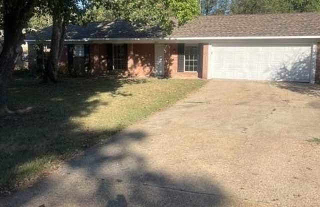 5812 Cypress Trail Gallery 2