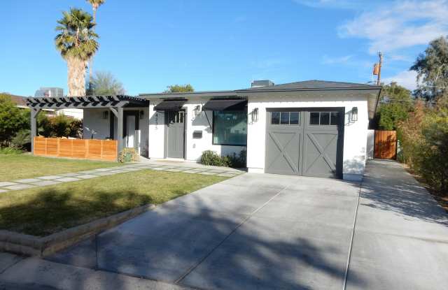 4235 N 35TH Way photos photos