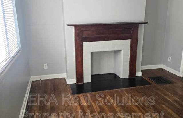 537 Seymour Ave Gallery 3