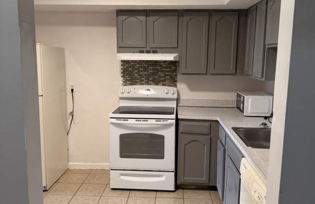 80 Claudia Drive photos photos