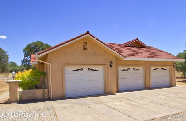 4950 Scarlet Oak Dr. Gallery 3
