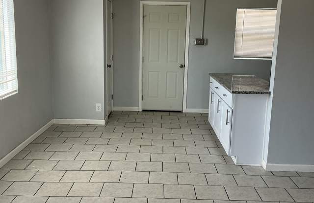 5001 Catskill Avenue photos photos