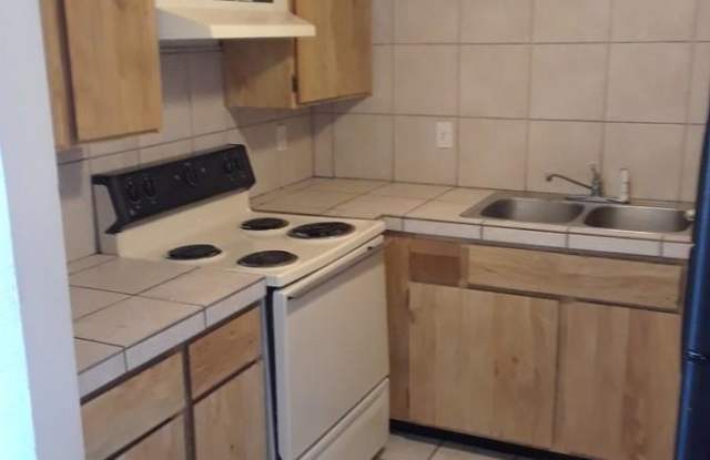 2808 N 43rd Ave - 2808 N 43rd Ave, Phoenix, AZ 85009