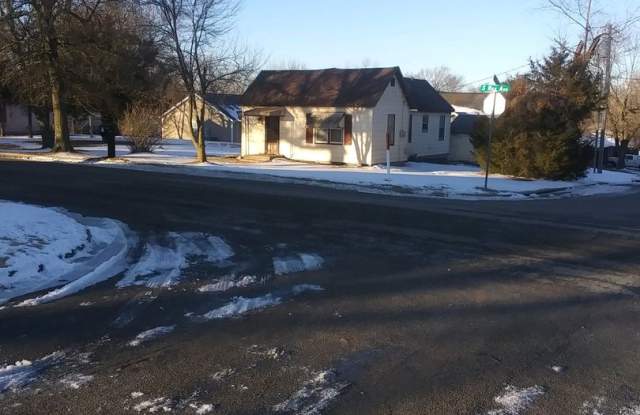 2 Bedroom 1 Bath House in Great Area! photos photos