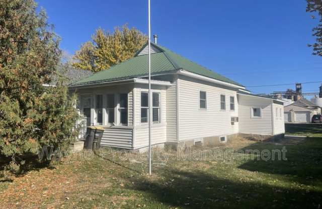 516 N Cadwell Ave photos photos