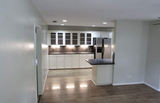 Amazing South Austin home! Gallery 4