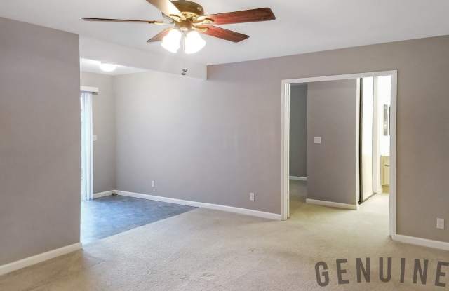 75 Streamwood Gallery 2